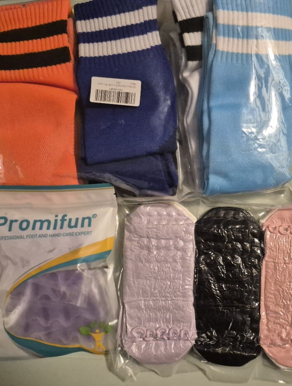 Neon Green, Orange, Black, Blue & White Athletic Crew Socks, 4pk Of Yoga Socks